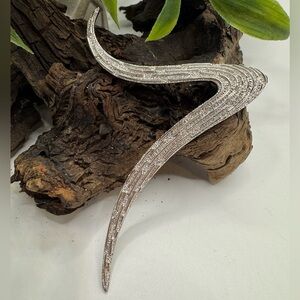 Crown Trifari vintage silver tone abstract textured brooch, EUC.